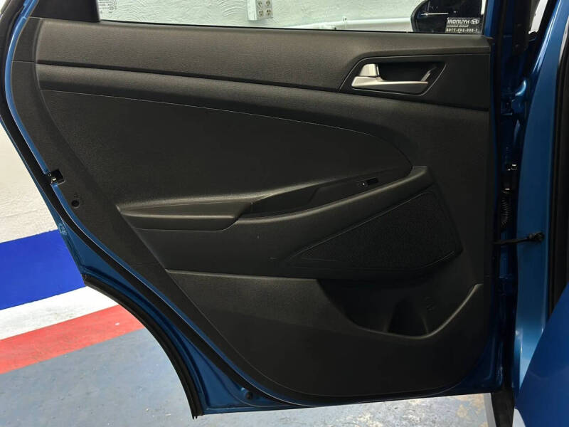 2021 Hyundai Tucson SE
