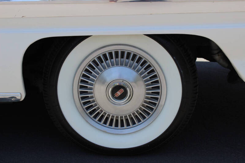 1961 Oldsmobile Starfire
