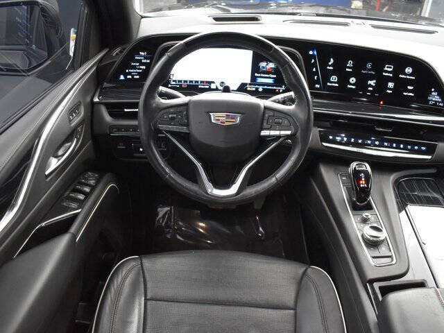 2023 Cadillac Escalade Sport