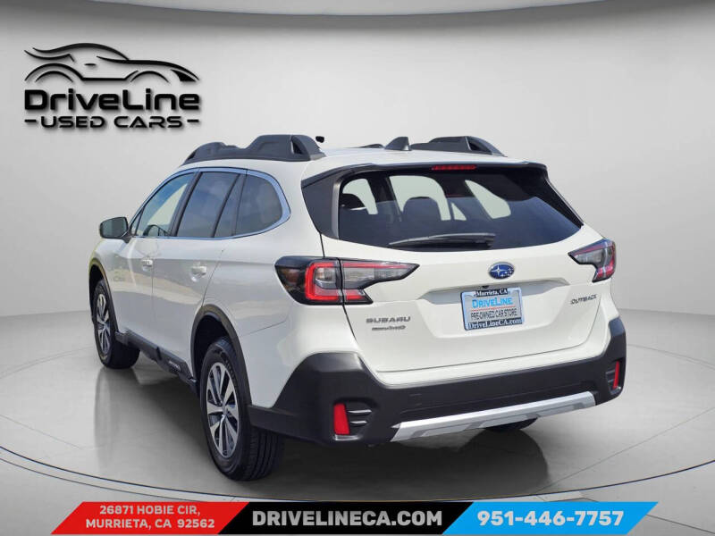 2022 Subaru Outback Premium