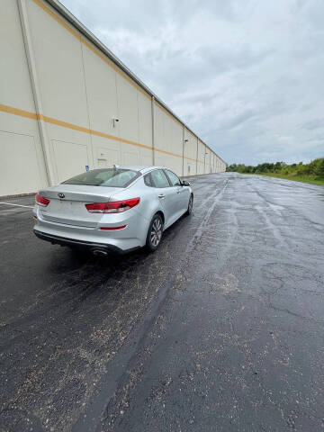 2019 Kia Optima LX