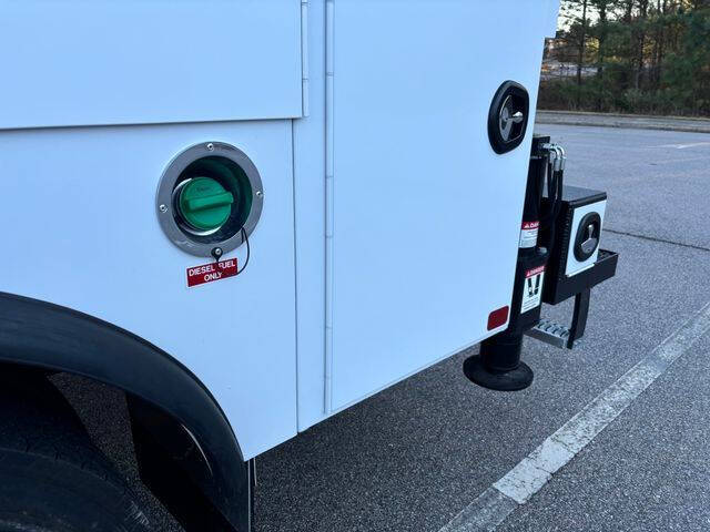 2024 Chevrolet Silverado 5500HD