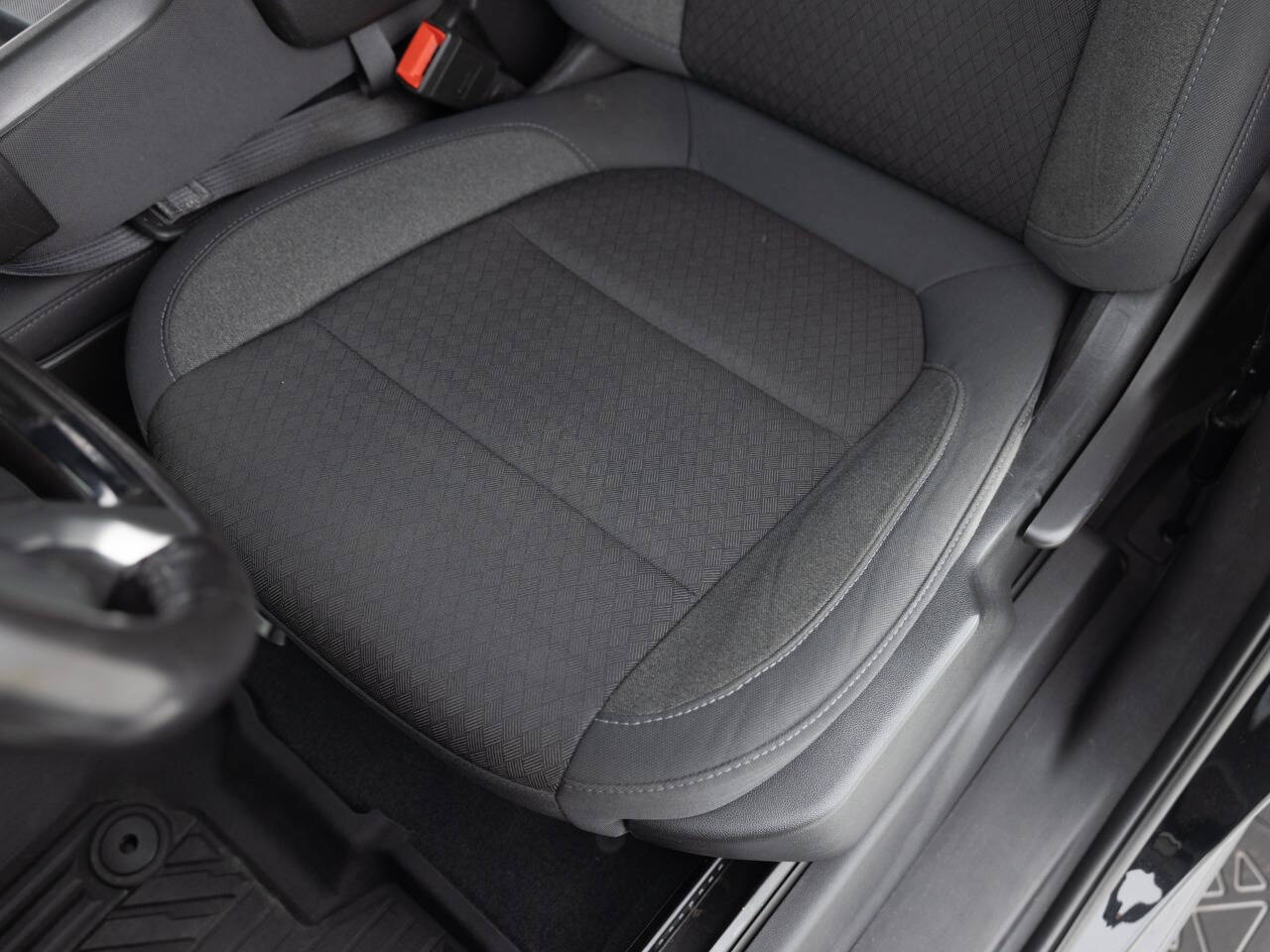 Used Car 2020 Chevrolet Silverado 1500  Lt Trail Boss 4x4 4dr Crew Cab 5.8 Ft. Sb For Sale Under $40,000 In Coal City, Illinois