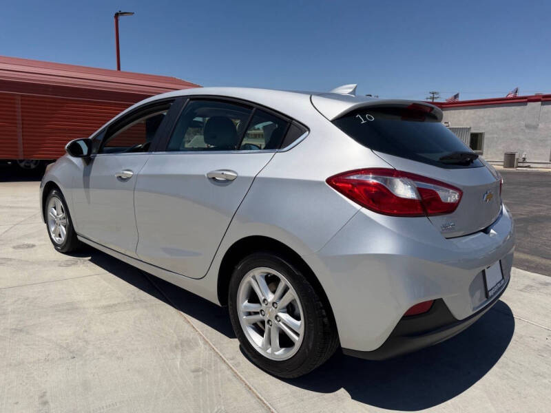 2017 Chevrolet Cruze LT Auto