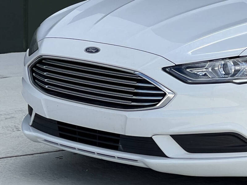 2018 Ford Fusion Hybrid SE