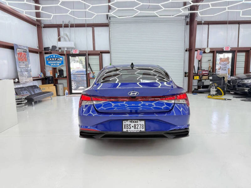 2023 Hyundai Elantra