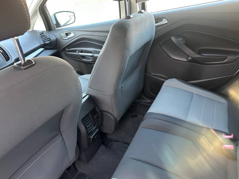2016 Ford C-MAX Hybrid SE