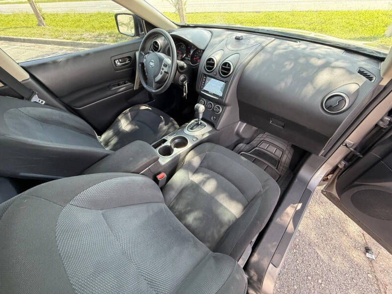 2015 Nissan Rogue Select S