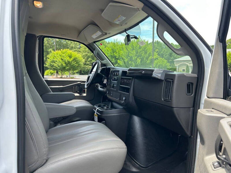 2026 Chevrolet Express 2500