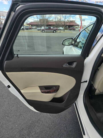 2012 Buick Verano Leather Group