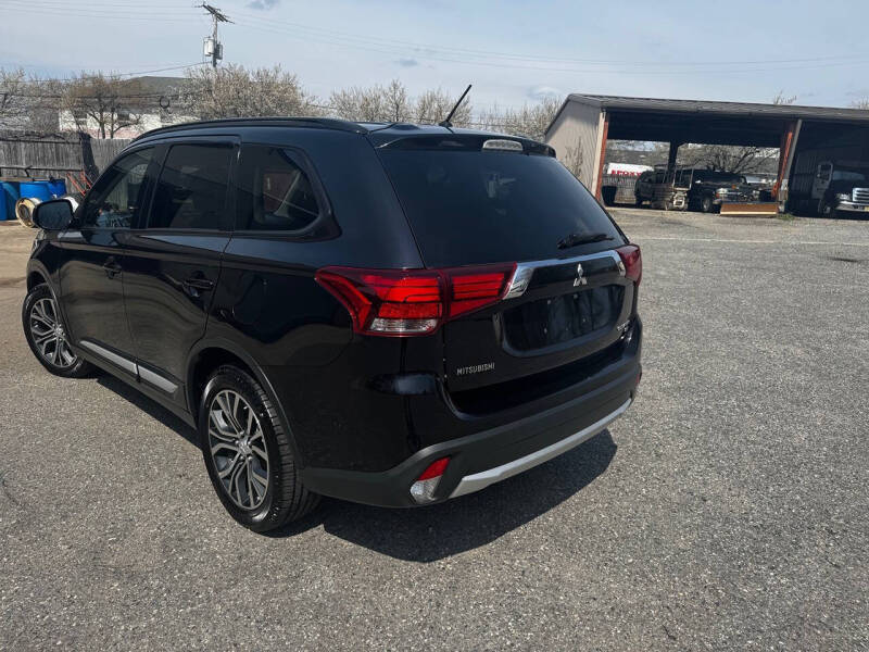 2016 Mitsubishi Outlander SEL