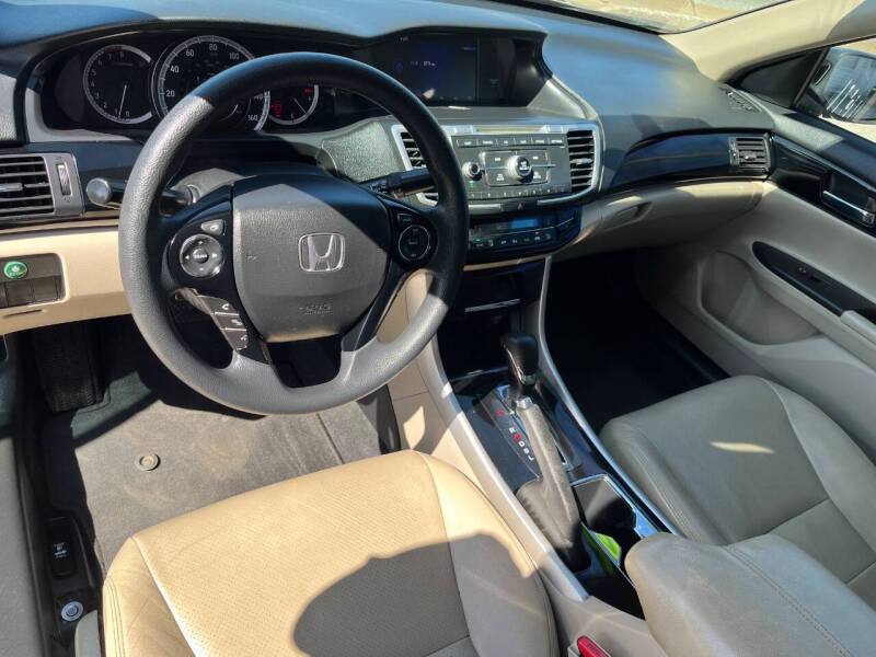 2016 Honda Accord LX