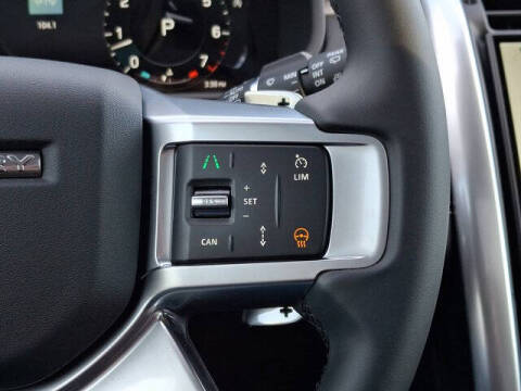 2025 Land Rover Discovery P360 Dynamic SE