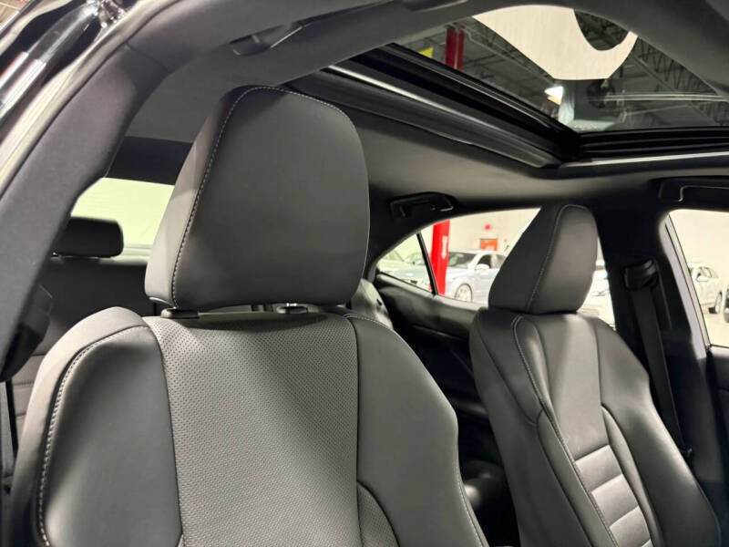 2016 Lexus IS 300