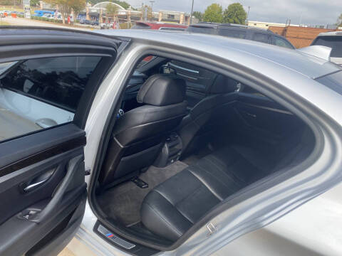 2012 BMW 5 Series 535i