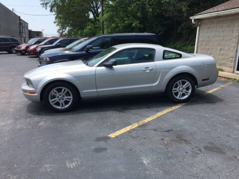 2005 Ford Mustang for sale at Butler's Automotive in Henderson KY