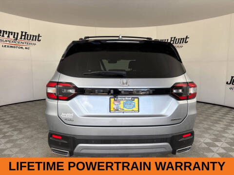 2023 Honda Pilot Touring