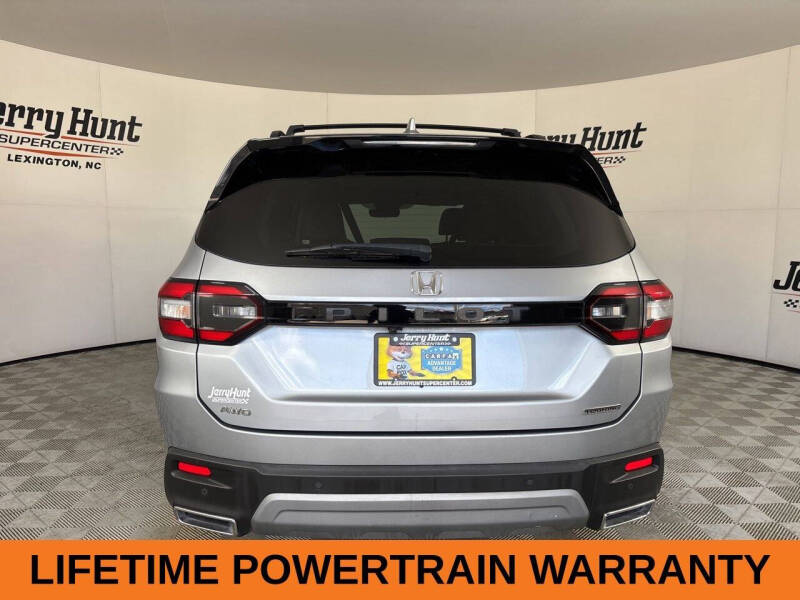 2023 Honda Pilot Touring