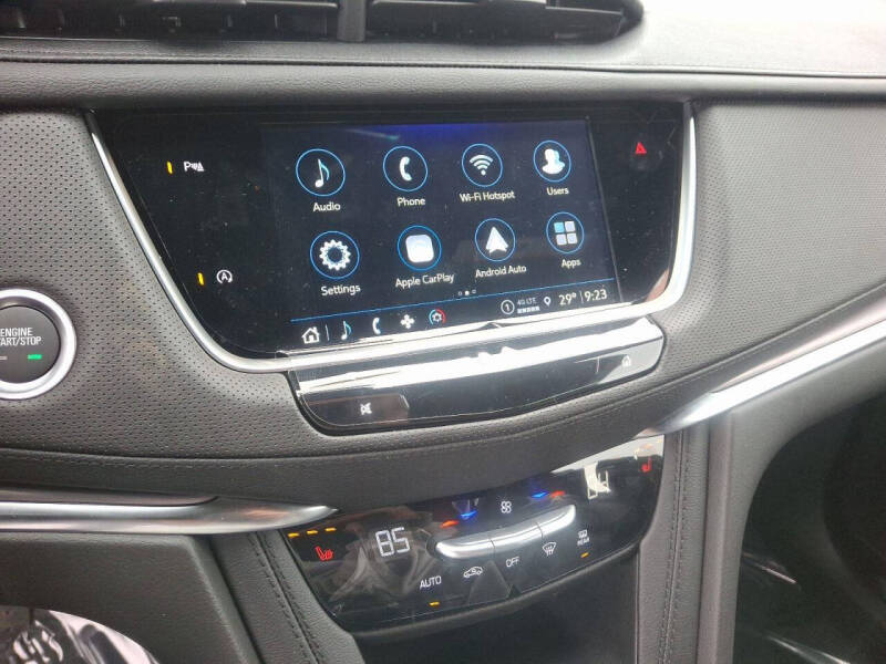 2025 Cadillac XT5 Luxury