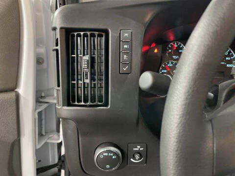 2026 GMC Savana 2500