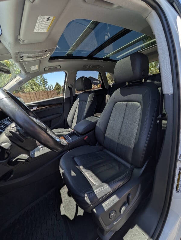 2018 Audi Q5 2.0T quattro Premium Plus