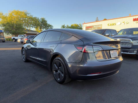 2021 Tesla Model 3 Standard Range Plus