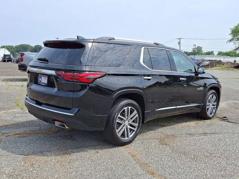 2023 Chevrolet Traverse High Country