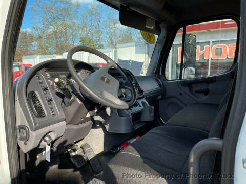 2015 Freightliner M2 106