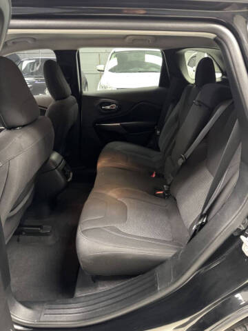 2020 Jeep Cherokee Latitude