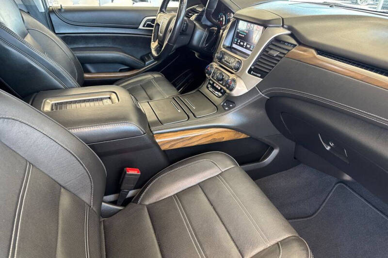 2020 GMC Yukon XL Denali
