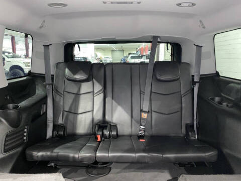 2020 Cadillac Escalade Luxury