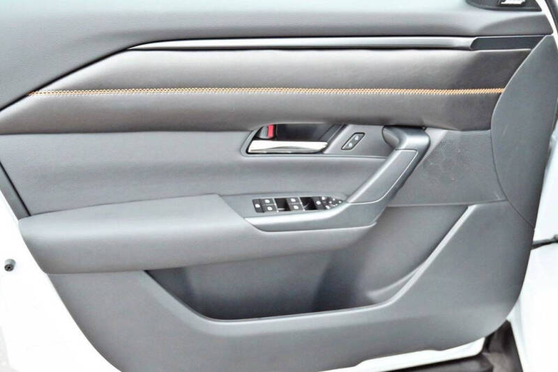 2025 Mazda CX-50 Hybrid Premium Plus