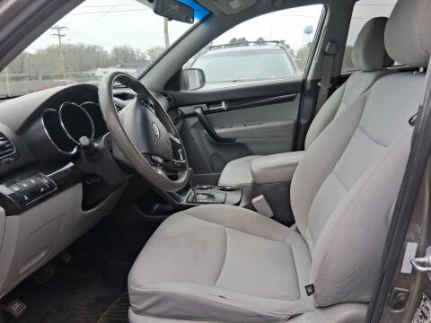 2012 Kia Sorento LX