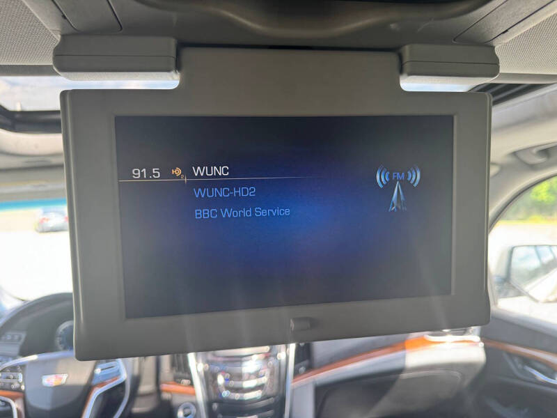 2017 Cadillac Escalade ESV Luxury