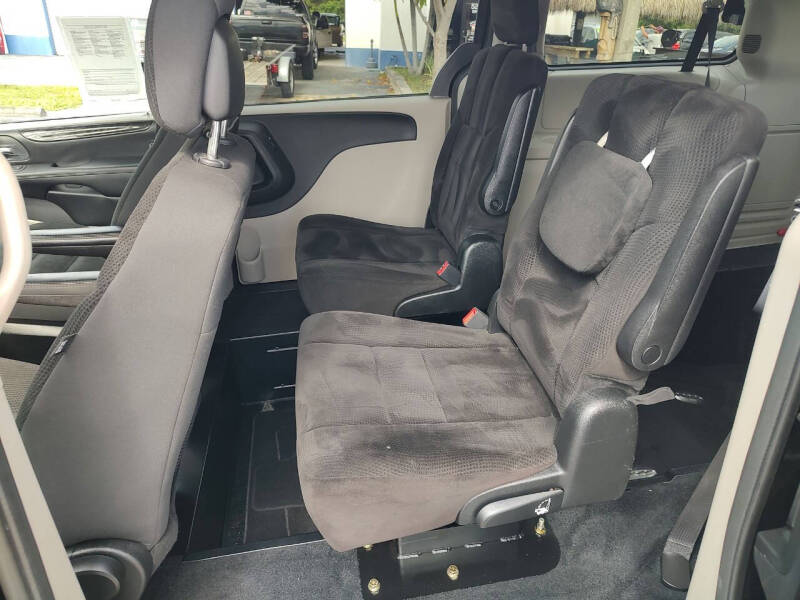 2019 Dodge Grand Caravan SE 35th Anniversary Edition