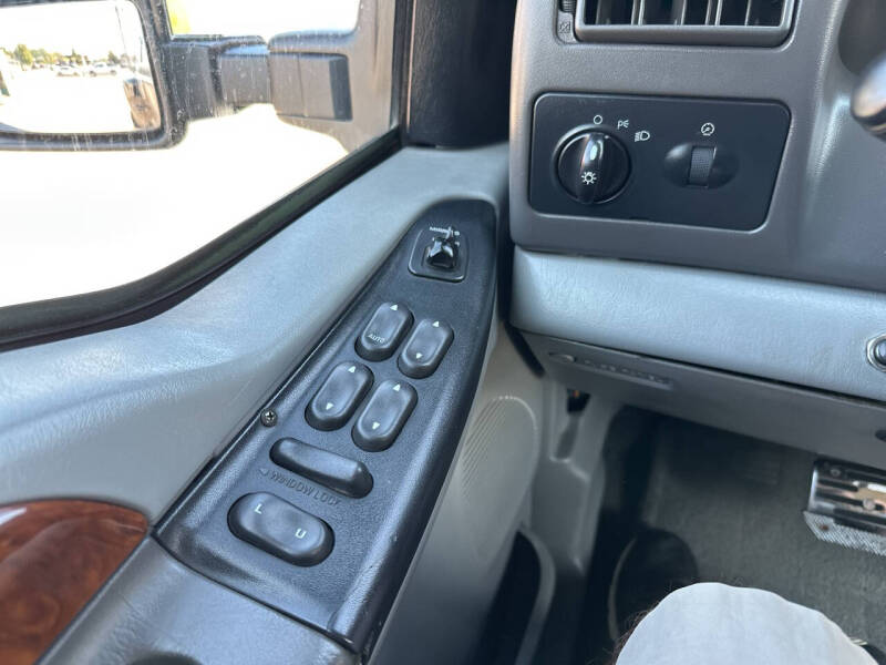 2007 Ford F-650 Super Duty