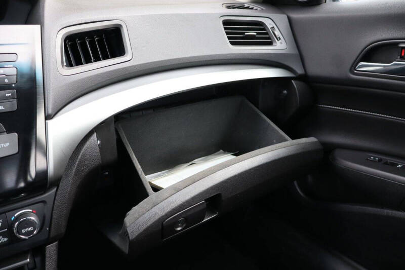 2013 Acura ILX 2.4L w/Premium