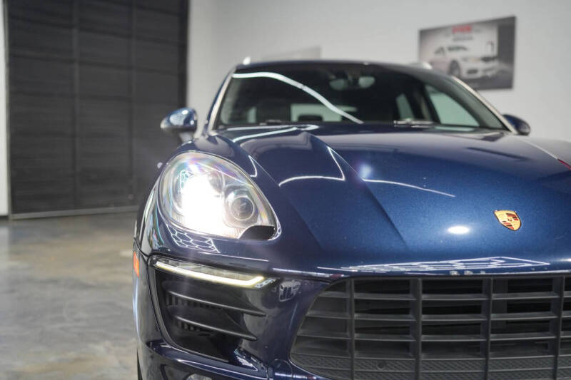 2016 Porsche Macan S