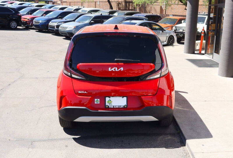 2024 Kia Soul LX