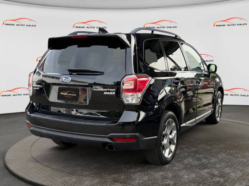 2017 Subaru Forester 2.5i Touring