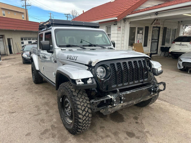 2022 Jeep Gladiator Willys