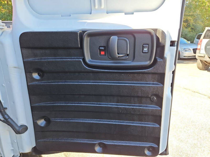 2024 Chevrolet Express 2500