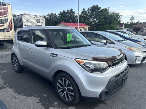 2015 Kia Soul +