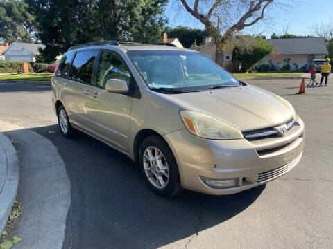 2004 Toyota Sienna XLE Limited 7 Passenger