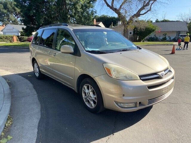 2004 Toyota Sienna XLE Limited 7 Passenger