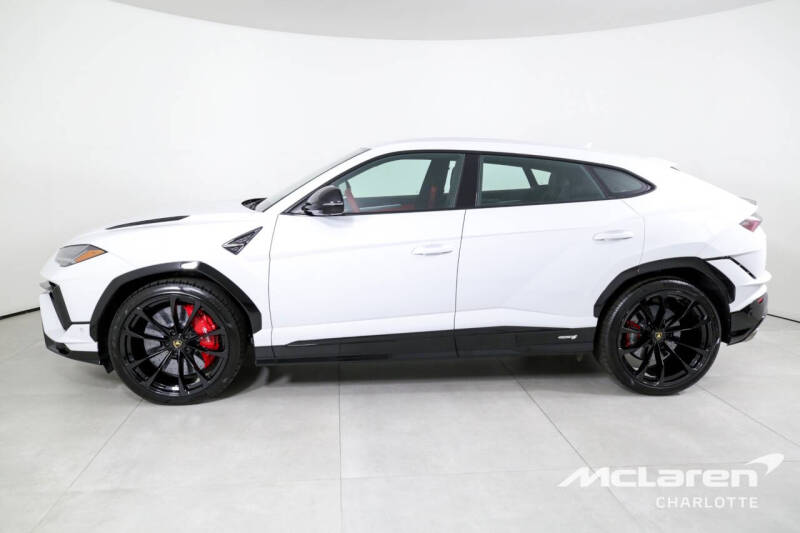 2023 Lamborghini Urus S