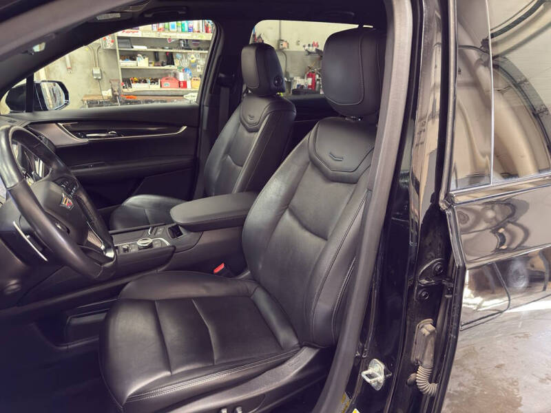 2020 Cadillac XT6 Sport
