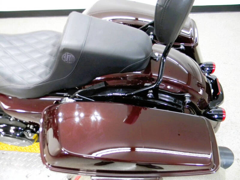 2021 Harley-Davidson Road Glide Special