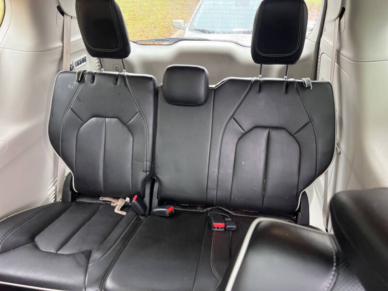 2022 Chrysler Pacifica Limited