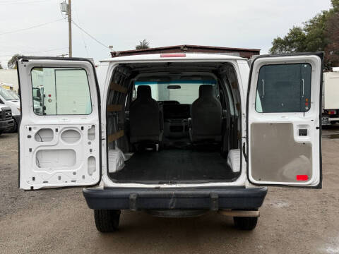 2014 Ford E-Series E-250